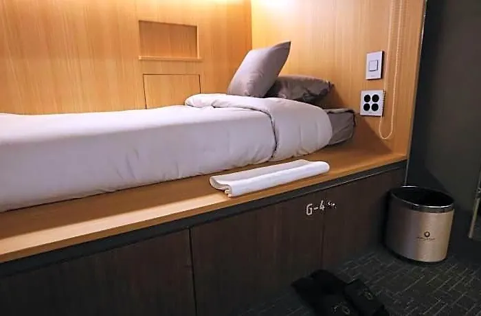 Philstay Myeongdong Boutique - Women Only 2*